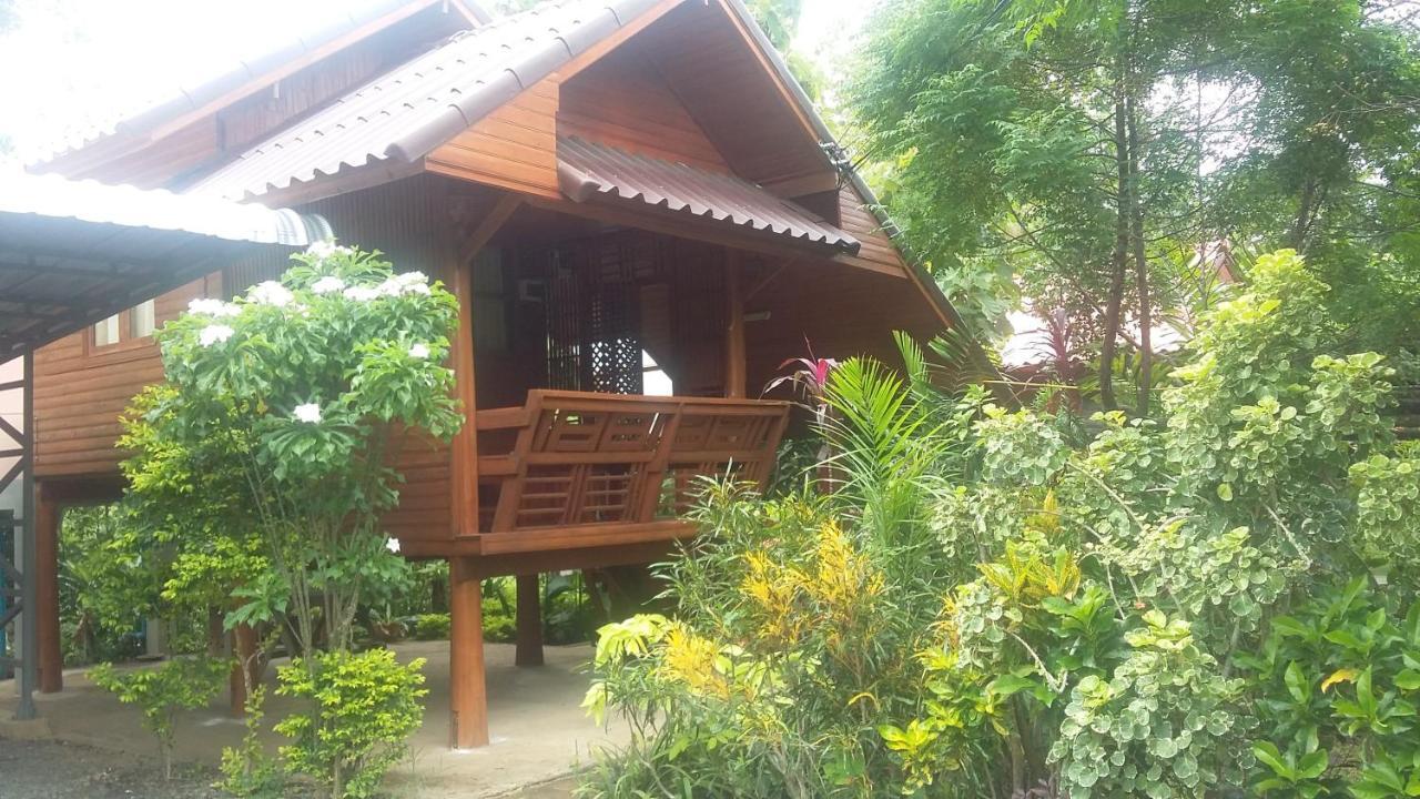 Samnaree Garden House Hotel Ban Phae Mai Exterior foto